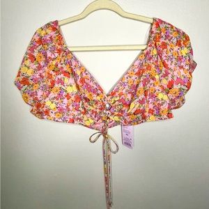 Puff sleeve floral top